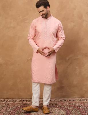 Men peach silk blend solid solid straight kurta 5