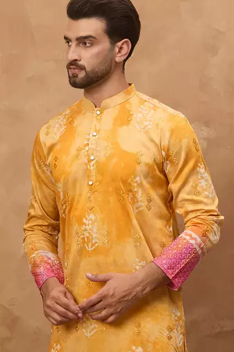Men yellow silk blend batik embroidered straight kurta