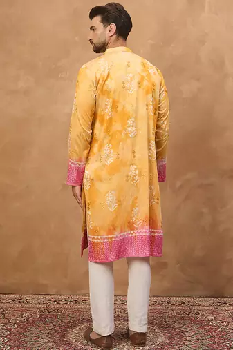 Men yellow silk blend batik embroidered straight kurta