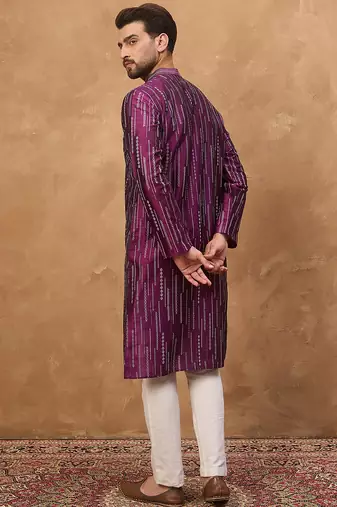 Men purple silk blend geometric printed straight kurta