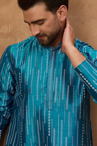Men blue silk blend geometric printed straight kurta
