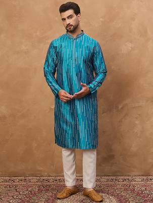 Men blue silk blend geometric printed straight kurta 5