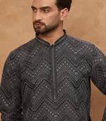 Men black silk blend geometric printed straight kurta