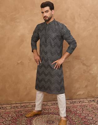 Men black silk blend geometric printed straight kurta 3