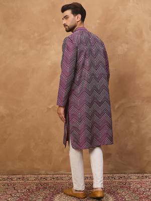 Men purple silk blend geometric printed straight kurta 4