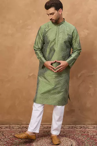 Men green silk blend geometric printed straight kurta