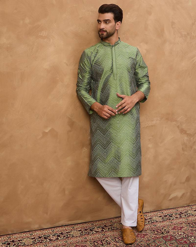 Men green silk blend geometric printed straight kurta
