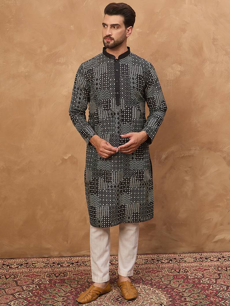 Men black silk blend geometric printed straight kurta