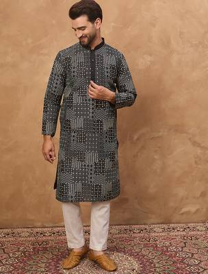 Men black silk blend geometric printed straight kurta 5