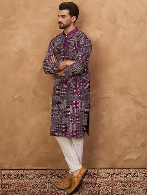 Men purple silk blend geometric printed straight kurta 3