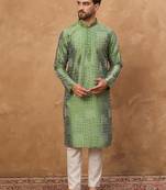 Men green silk blend geometric printed straight kurta