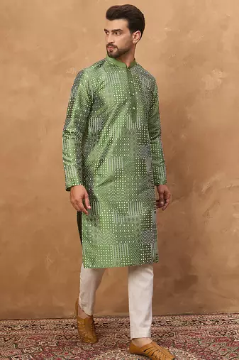 Men green silk blend geometric printed straight kurta