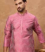 Men pink silk blend geometric printed straight kurta