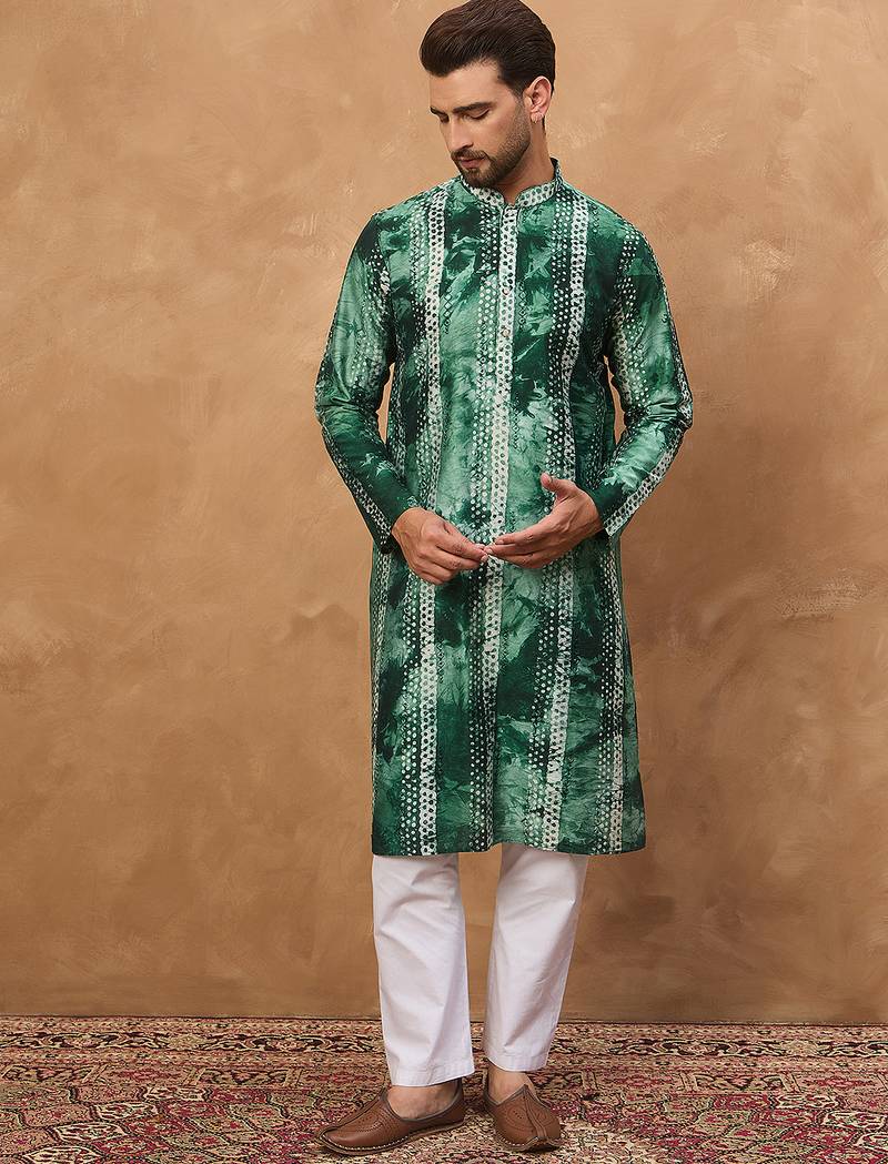 Men green silk blend shibori embroidered straight kurta