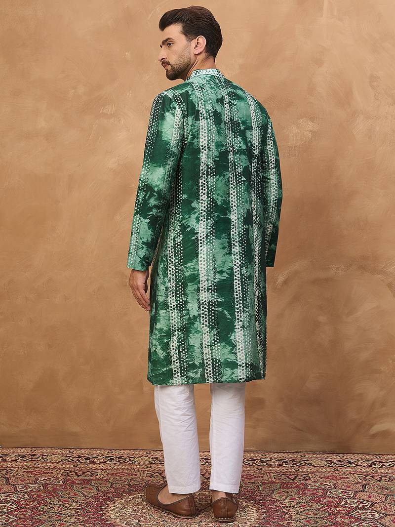 Men green silk blend shibori embroidered straight kurta
