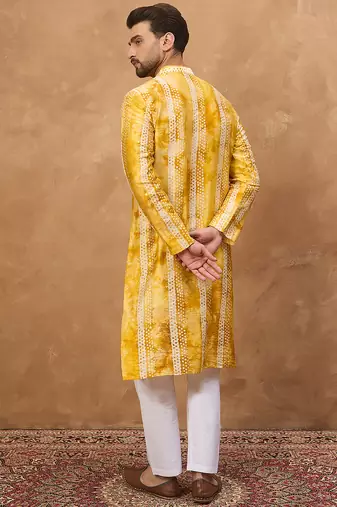 Men yellow silk blend shibori embroidered straight kurta