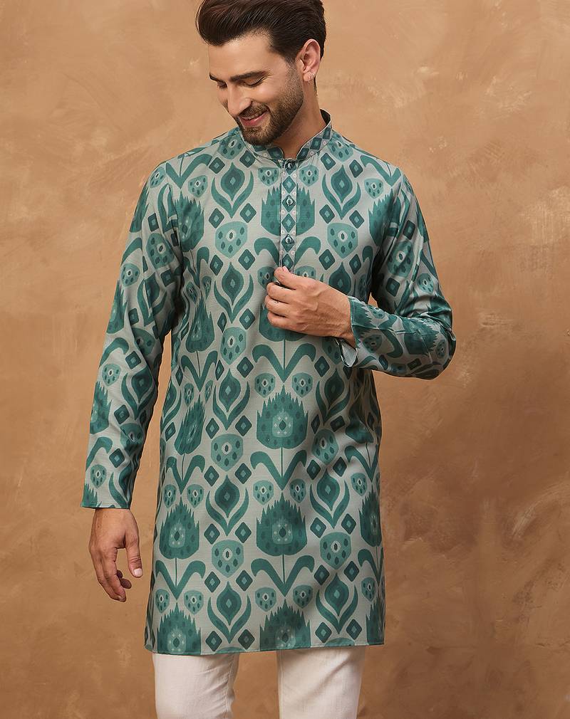 Men green cotton blend ethnic motifs printed straight kurta