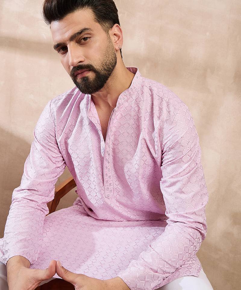 Men purple silk blend geometric embroidered straight kurta