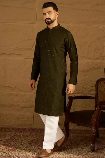 Men olive viscose rayon solid embroidered straight kurta