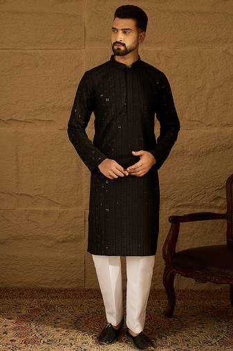 Men black viscose rayon solid embroidered straight kurta