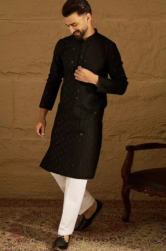 Men black viscose rayon solid embroidered straight kurta
