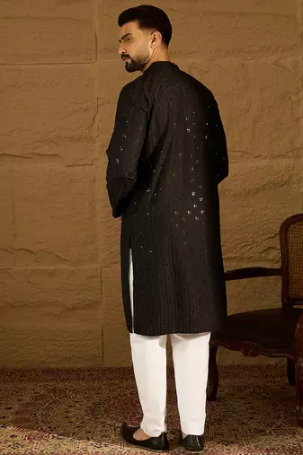 Men black viscose rayon solid embroidered straight kurta