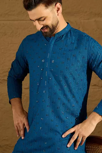 Men blue viscose rayon solid embroidered straight kurta