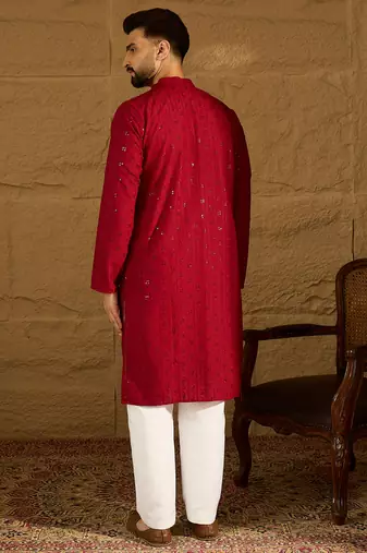 Men maroon viscose rayon solid embroidered straight kurta