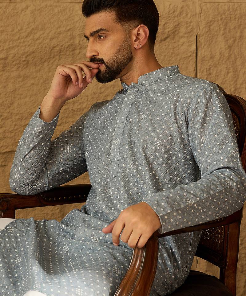 Men blue viscose rayon bandhani embroidered straight kurta