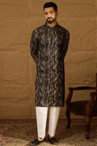 Men black viscose rayon striped printed straight kurta