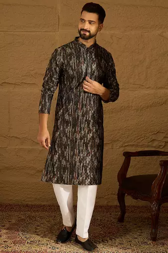 Men black viscose rayon striped printed straight kurta