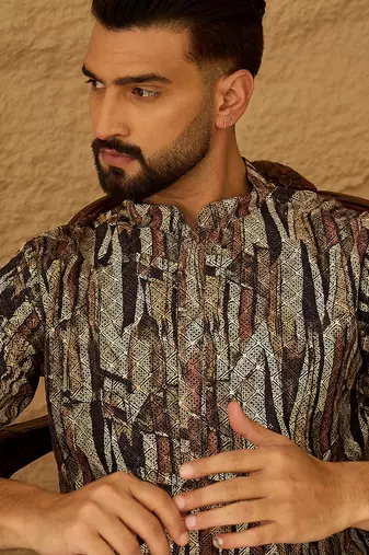 Men black viscose rayon abstract printed straight kurta