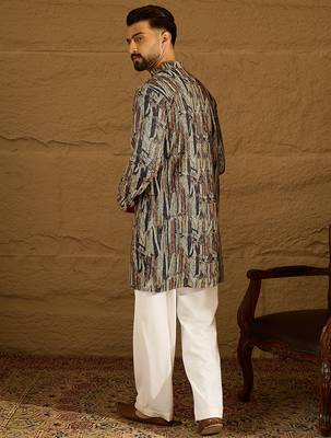 Men black viscose rayon abstract printed straight kurta 4