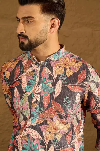 Men grey silk blend floral printed straight kurta