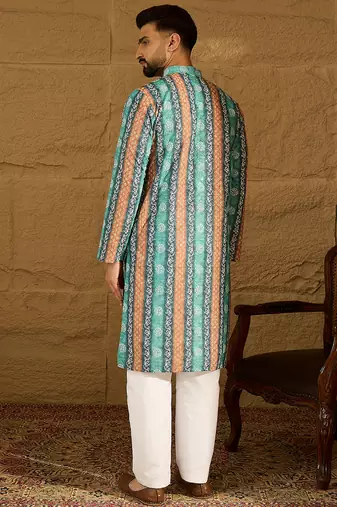 Men blue viscose rayon ethnic motifs printed straight kurta