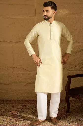 Men yellow silk blend solid printed straight kurta
