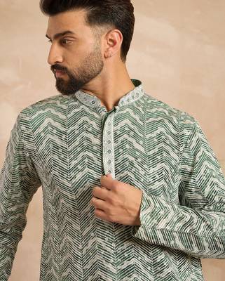 Men green silk blend solid embroidered straight kurta 1