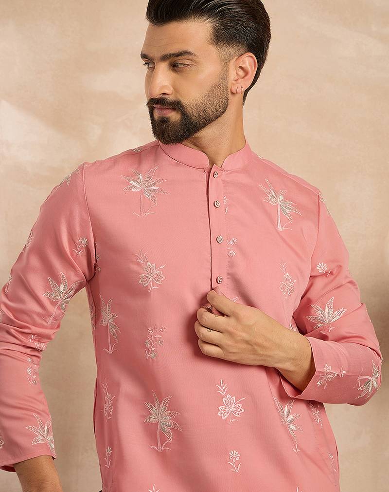 Men pink cotton solid embroidered straight kurta