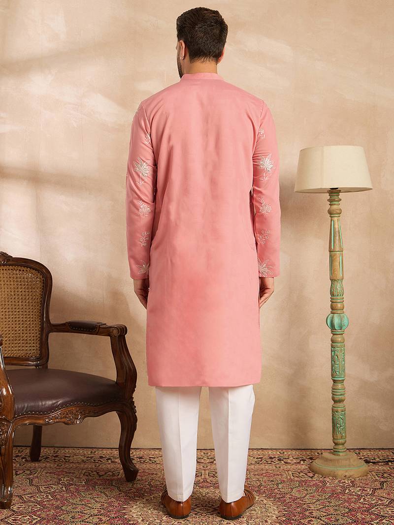 Men pink cotton solid embroidered straight kurta