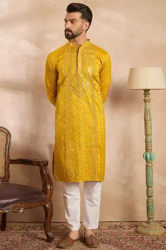 Men yellow silk blend geometric embroidered straight kurta