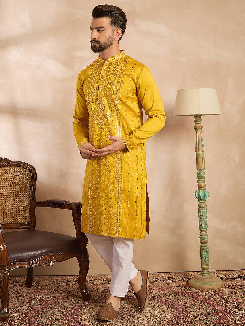 Men yellow silk blend geometric embroidered straight kurta