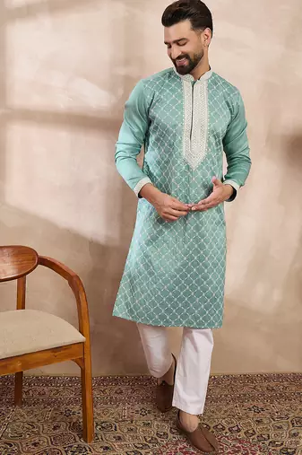 Men teal silk blend geometric embroidered straight kurta