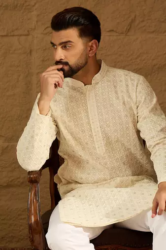 Men off white cotton solid printed straight kurta