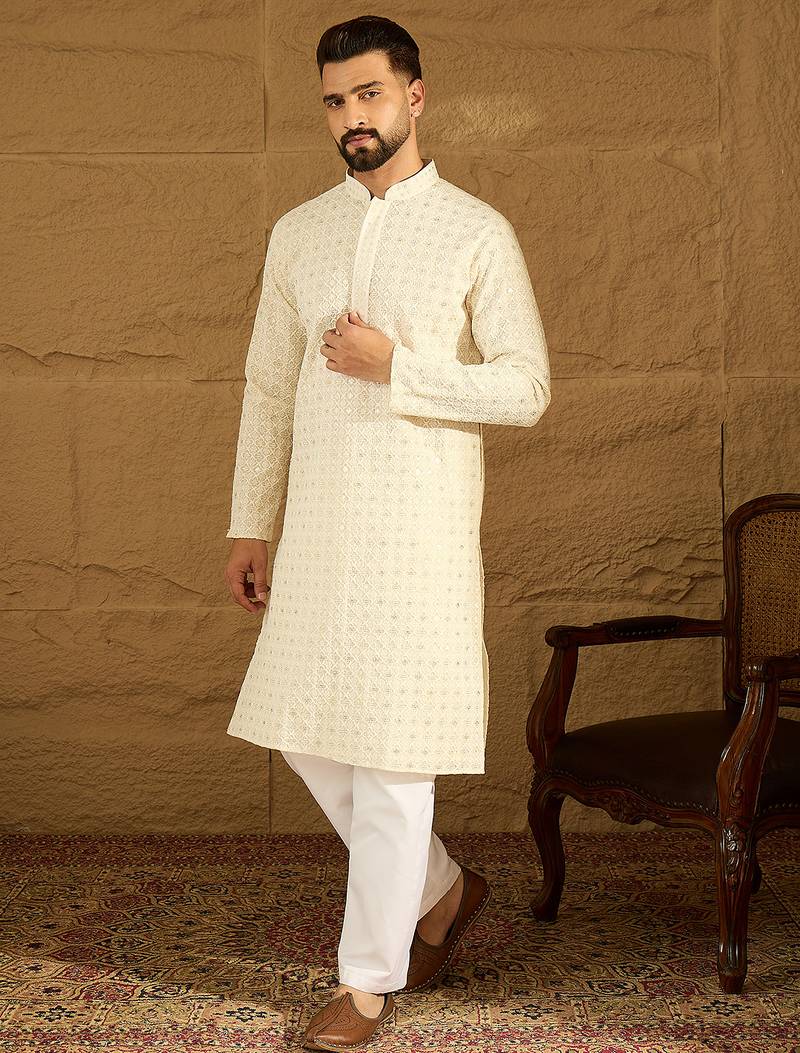 Men off white cotton solid printed straight kurta