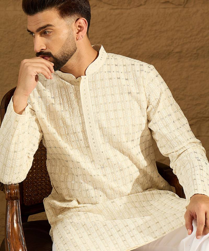 Men off white cotton solid printed straight kurta
