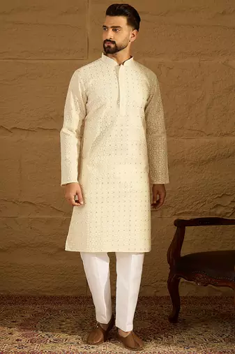 Men off white cotton solid printed straight kurta