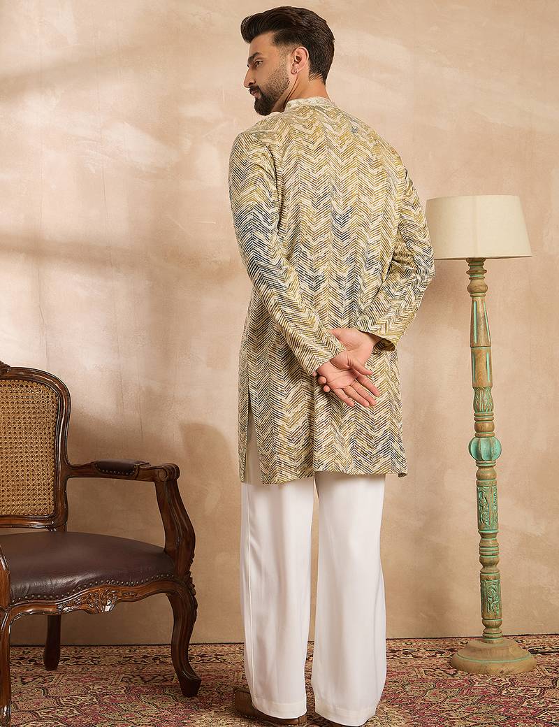 Men green silk blend solid embroidered straight kurta