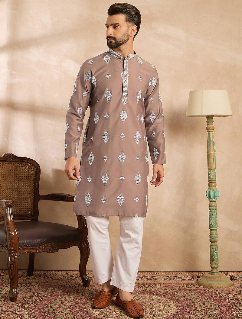 Men beige silk blend solid embroidered straight kurta
