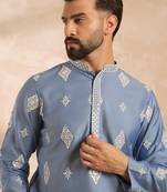 Men blue silk blend solid embroidered straight kurta