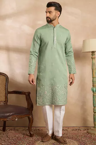 Men green silk blend solid embroidered straight kurta